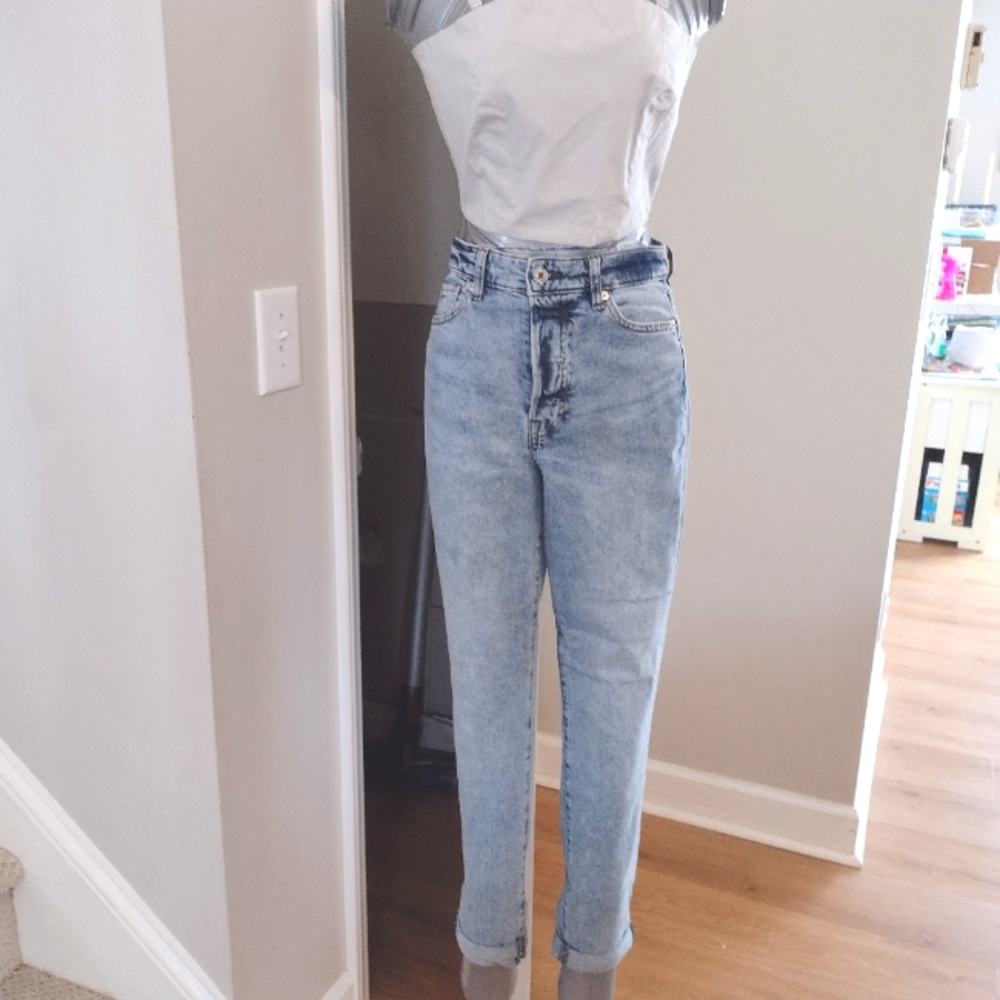 H&M Mom Jeans